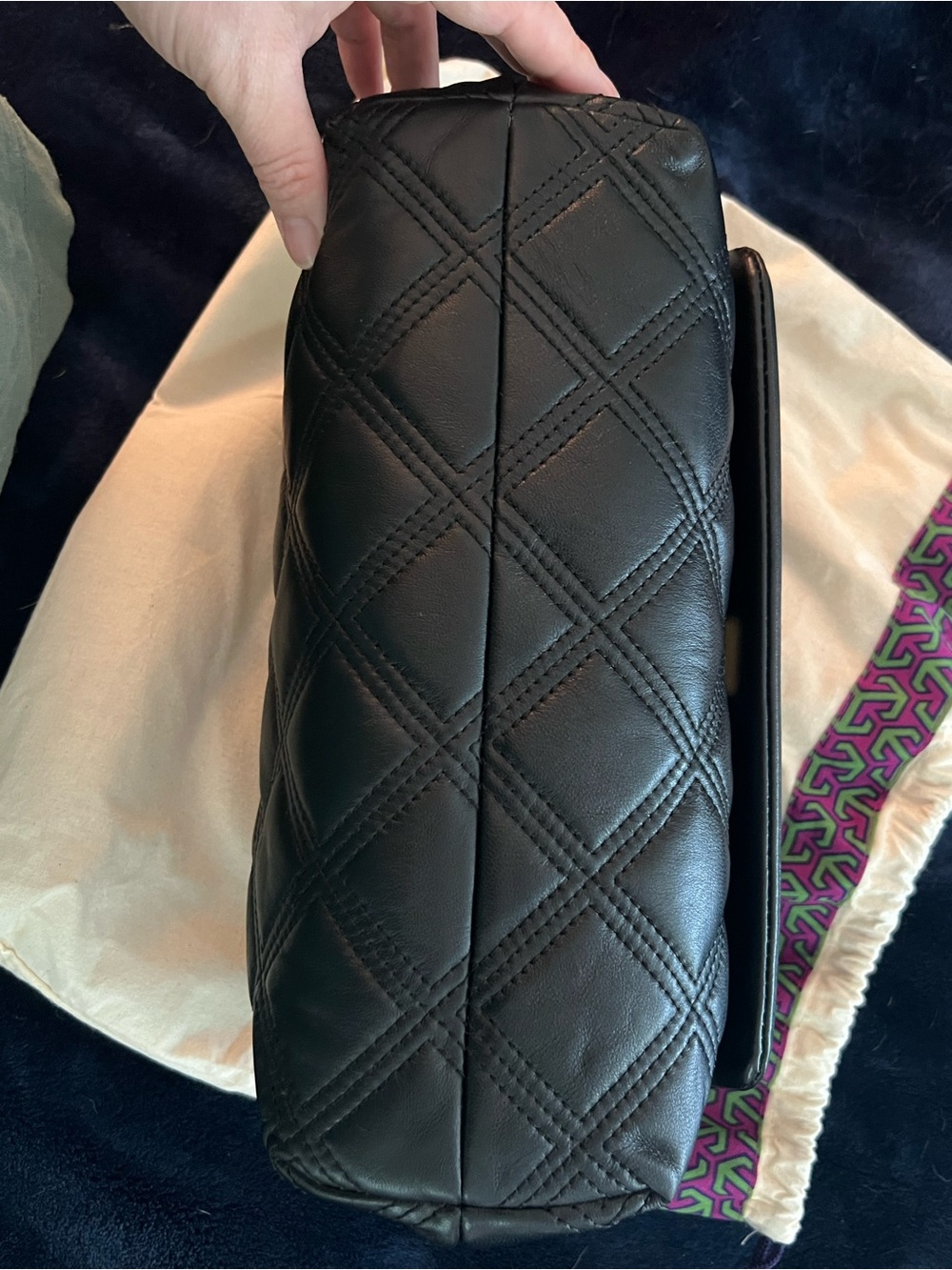 Tory Burch Black Quilted Leather Soft Fleming Shoulder Bag - Picture 11 of 14